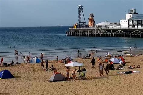 magicseaweed bournemouth webcam.